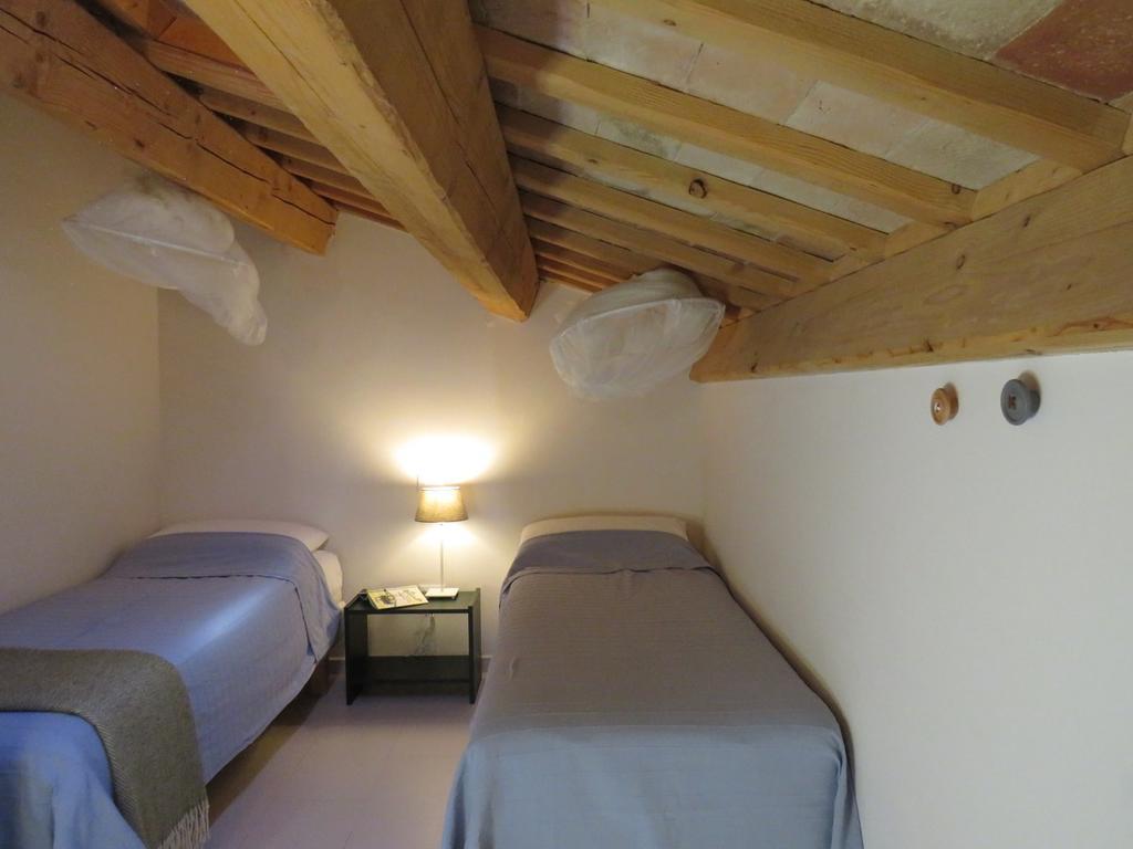 La Giravolta Country House Barchi Exterior photo