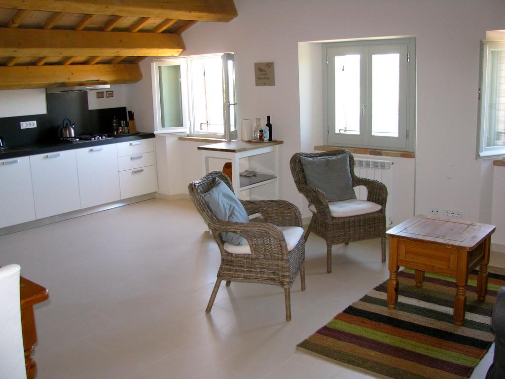 La Giravolta Country House Barchi Exterior photo