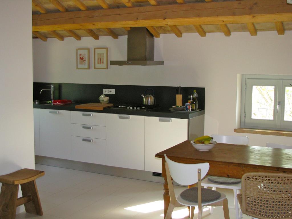 La Giravolta Country House Barchi Room photo