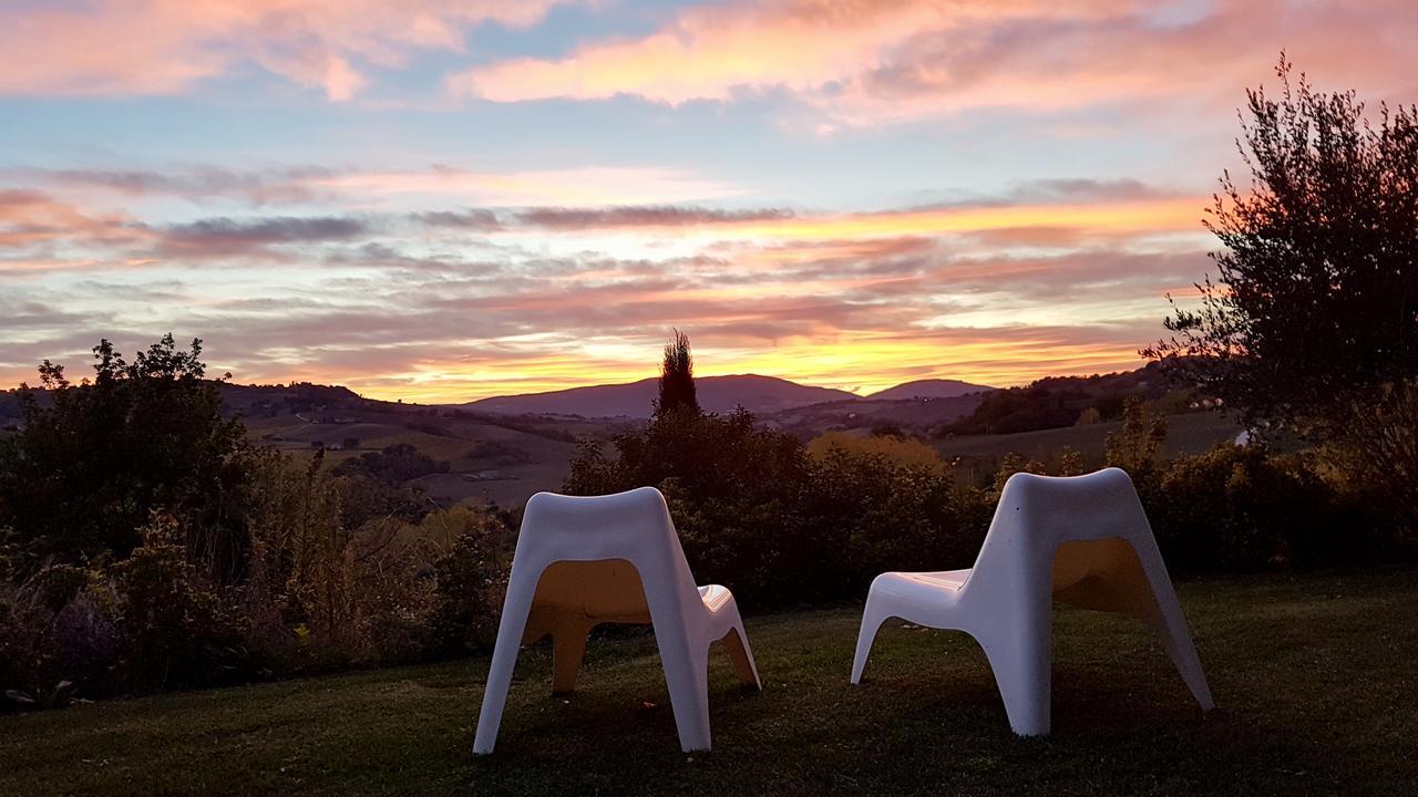 La Giravolta Country House Barchi Exterior photo